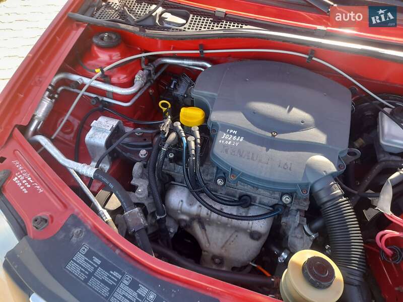 Седан Dacia Logan 2007 в Косове фото 23 Седан Dacia Logan 2007 в Косове