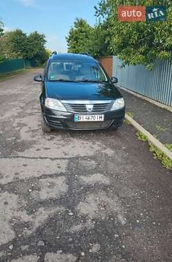 Седан Dacia Logan 2009 в Гадячі