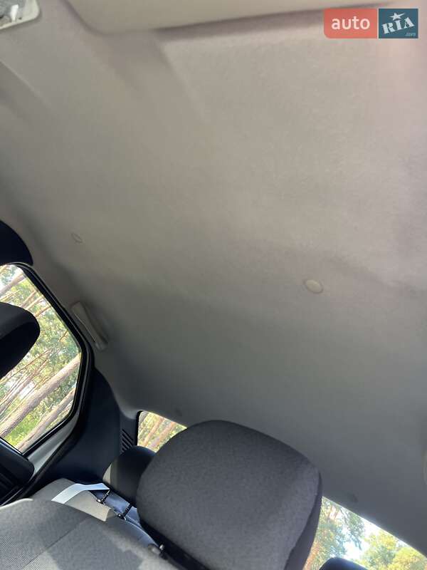 Седан Dacia Logan 2012 в Олександрівці