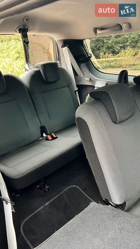 Седан Dacia Logan 2012 в Кривом Роге фото 19 Седан Dacia Logan 2012 в Кривом Роге