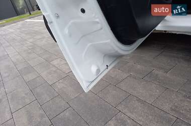 Седан Dacia Logan 2012 в 