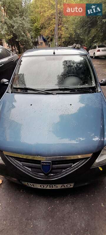 Седан Dacia Logan 2008 в 