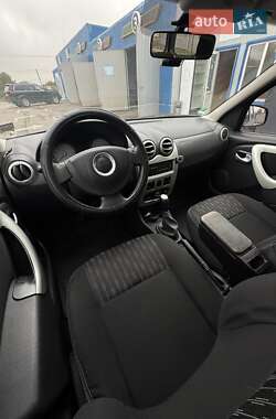 Седан Dacia Logan 2010 в 