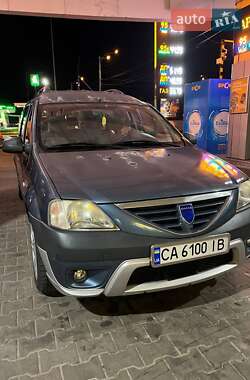 Седан Dacia Logan 2007 в Києві