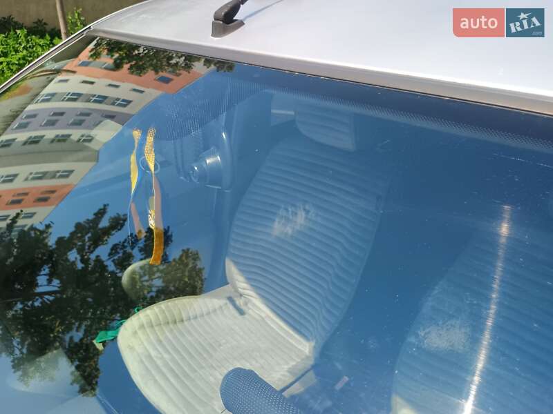 Седан Dacia Logan 2007 в Києві фото 20 Седан Dacia Logan 2007 в Києві