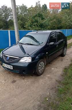 Седан Dacia Logan 2006 в Новой Ушице