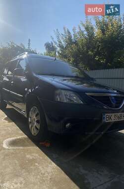 Седан Dacia Logan 2008 в Ровно