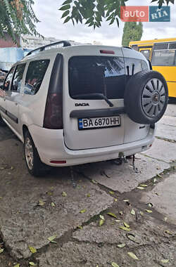 Седан Dacia Logan 2009 в 
