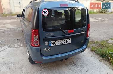 Седан Dacia Logan 2009 в 
