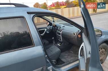 Седан Dacia Logan 2010 в 