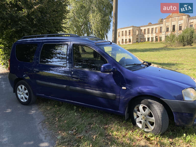 Седан Dacia Logan 2007 в Ізяславі