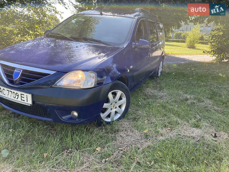 Седан Dacia Logan 2007 в Ізяславі