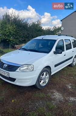Седан Dacia Logan 2009 в Хотине