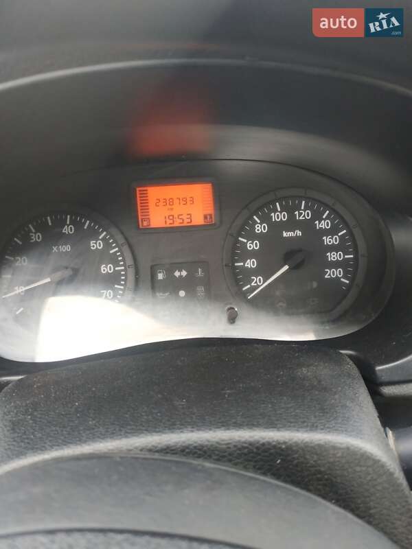 Седан Dacia Logan 2007 в Рівному фото 4 Седан Dacia Logan 2007 в Рівному