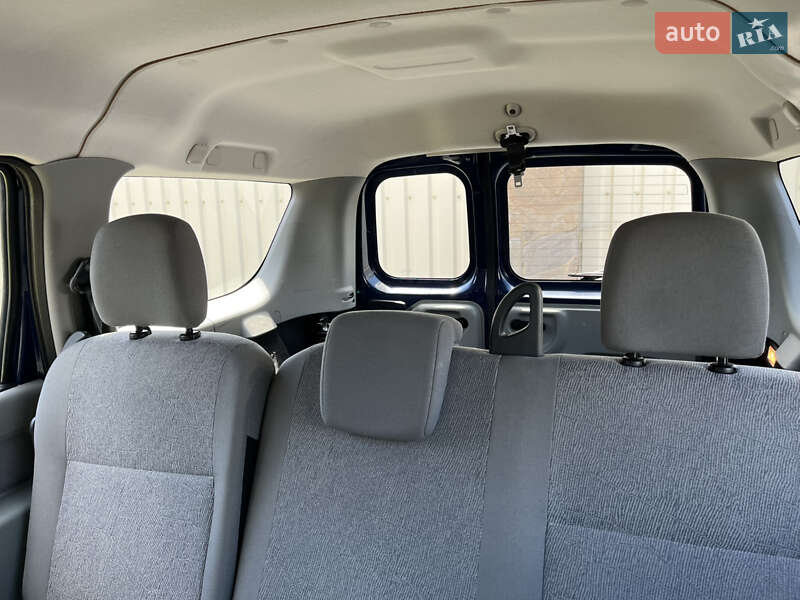 Седан Dacia Logan 2009 в Ахтырке