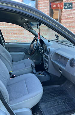 Седан Dacia Logan 2007 в 