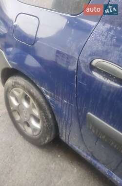 Седан Dacia Logan 2008 в  фото 6 Седан Dacia Logan 2008 в