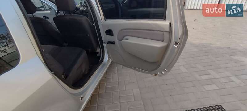 Універсал Dacia Logan 2007 в Харкові