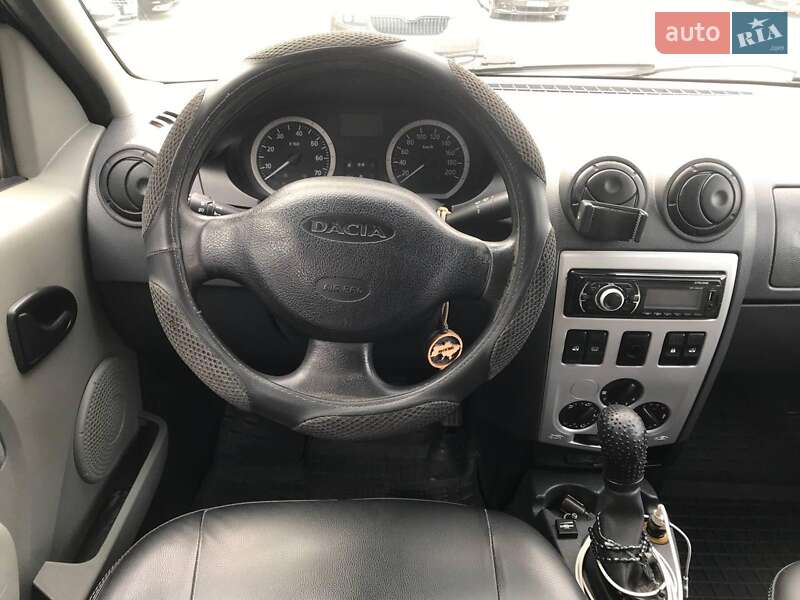 Седан Dacia Logan 2008 в Львове фото 18 Седан Dacia Logan 2008 в Львове