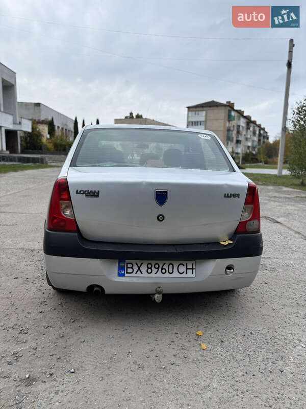 Седан Dacia Logan 2007 в Славуті