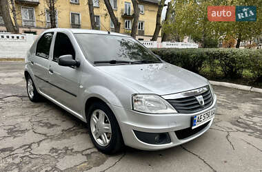 Седан Dacia Logan 2008 в Каменском Седан Dacia Logan 2008 в Каменском