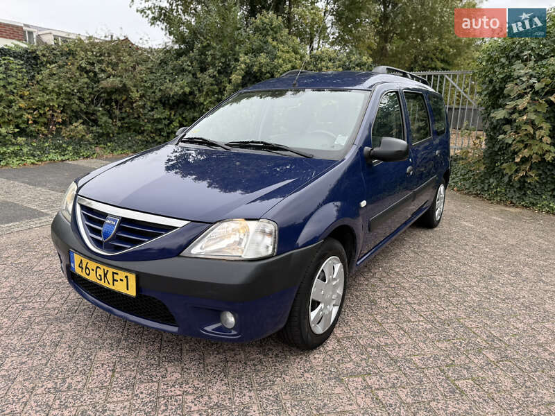 Седан Dacia Logan 2008 в Ровно