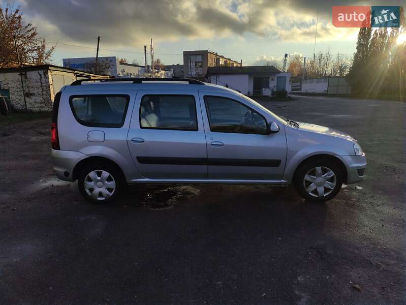 Седан Dacia Logan 2009 в Прилуках фото 6 Седан Dacia Logan 2009 в Прилуках