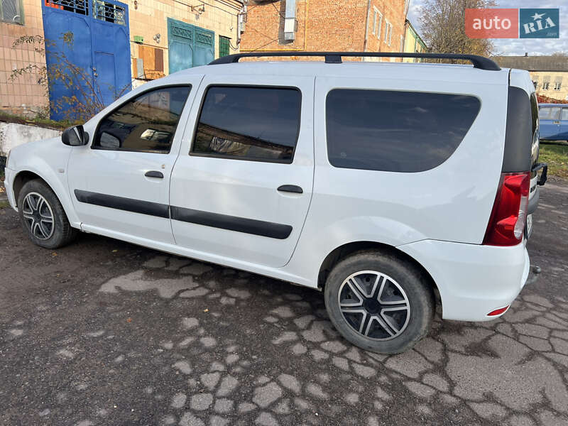 Седан Dacia Logan 2012 в Рівному фото 2 Седан Dacia Logan 2012 в Рівному