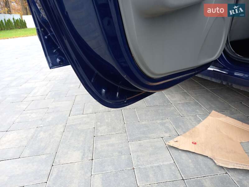 Седан Dacia Logan 2011 в Луцке фото 18 Седан Dacia Logan 2011 в Луцке