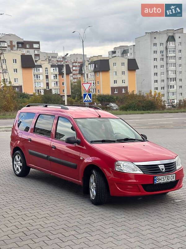 Седан Dacia Logan 2009 в Хмельницком