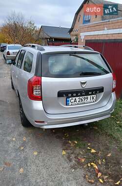 Седан Dacia Logan 2014 в Черкасах