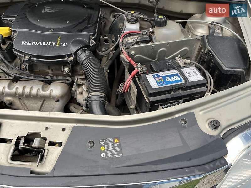 Седан Dacia Logan 2008 в Сумах