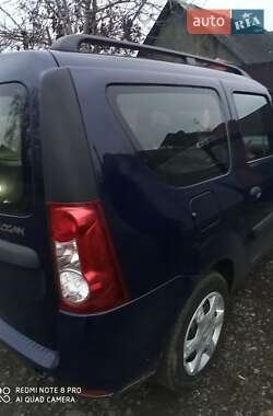 Седан Dacia Logan 2011 в Могилів-Подільському