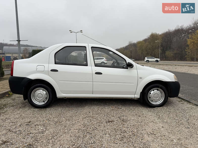 Седан Dacia Logan 2005 в Дніпрі