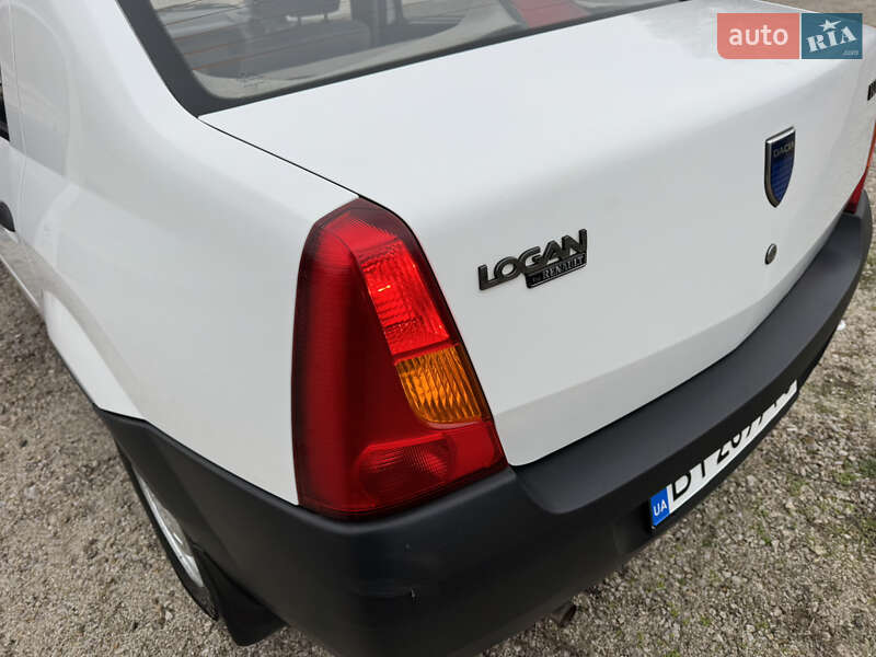 Седан Dacia Logan 2005 в Дніпрі