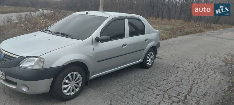 Седан Dacia Logan 2007 в Новомосковську