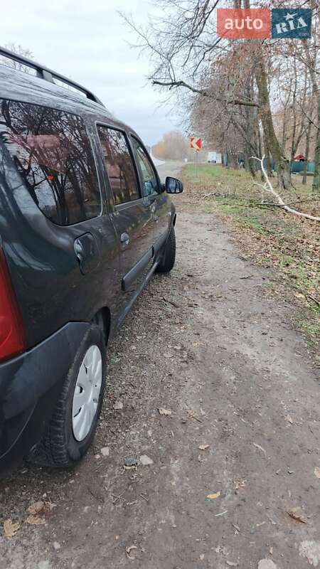 Седан Dacia Logan 2008 в Миргороде фото 6 Седан Dacia Logan 2008 в Миргороде