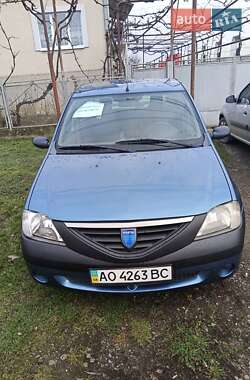 Седан Dacia Logan 2007 в Хусті