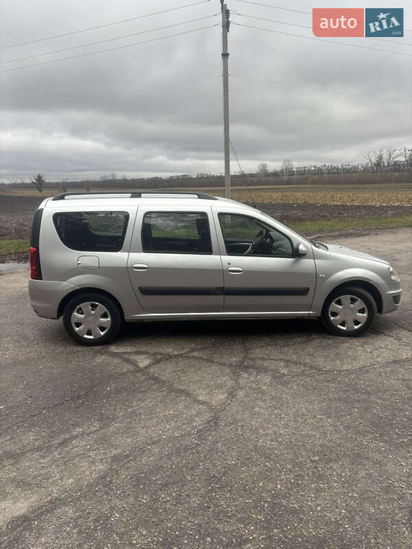 Седан Dacia Logan 2009 в Полтаві фото 8 Седан Dacia Logan 2009 в Полтаві