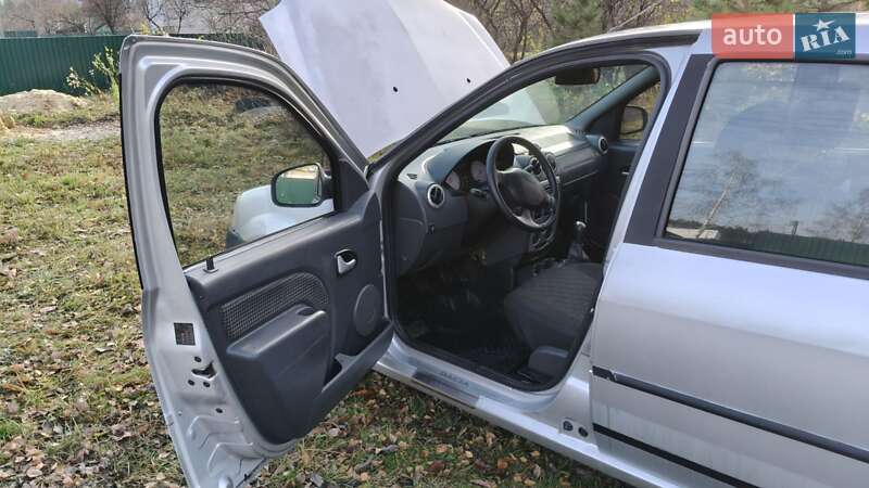 Седан Dacia Logan 2007 в Житомире фото 13 Седан Dacia Logan 2007 в Житомире