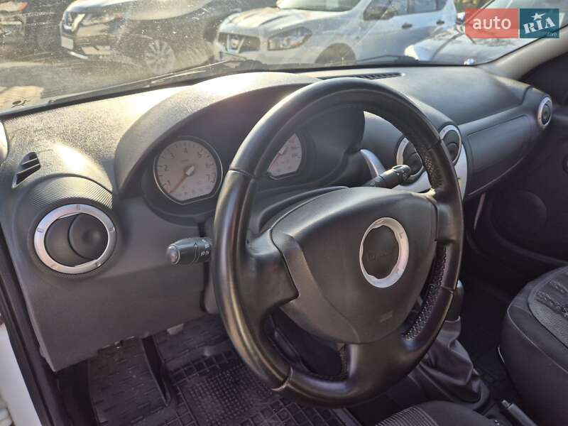 Седан Dacia Logan 2009 в Сумах фото 14 Седан Dacia Logan 2009 в Сумах