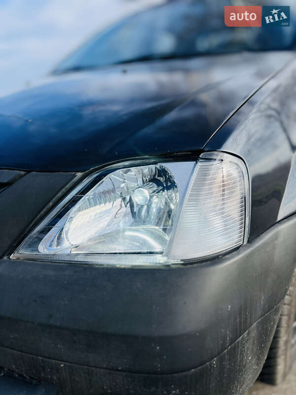 Седан Dacia Logan 2007 в Переяславі