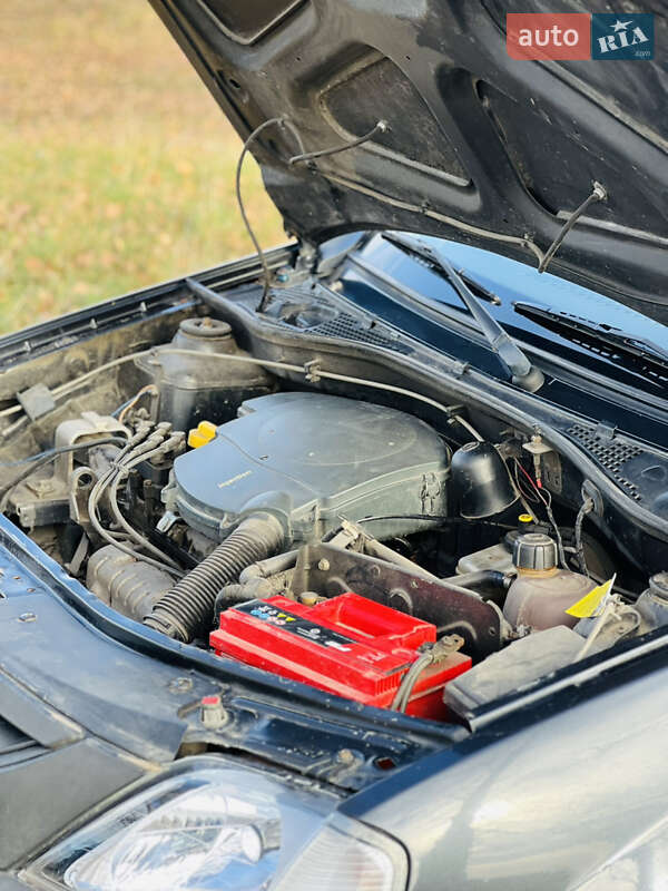 Седан Dacia Logan 2007 в Переяславі