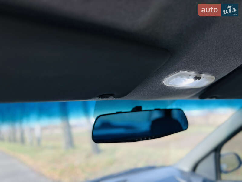 Седан Dacia Logan 2007 в Переяславі