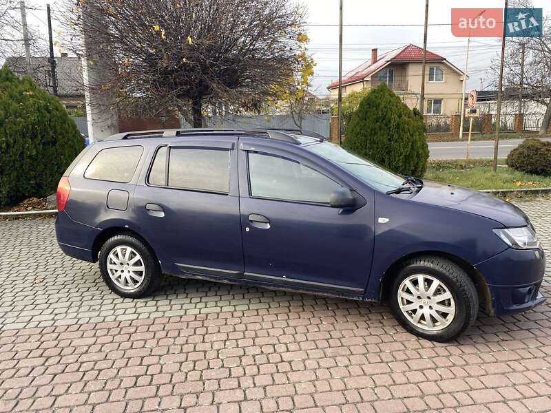 Седан Dacia Logan 2015 в Ужгороде фото 3 Седан Dacia Logan 2015 в Ужгороде