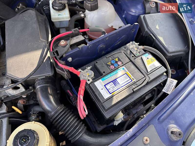 Седан Dacia Logan 2009 в Ромнах