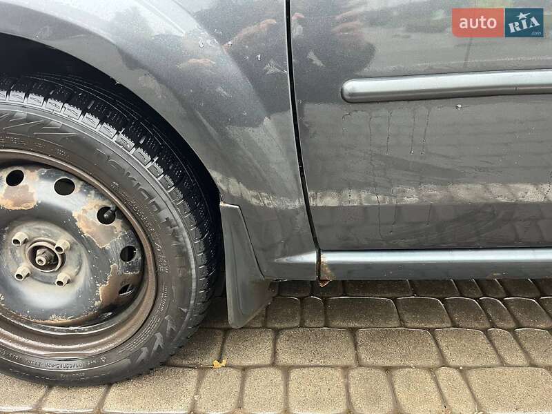 Седан Dacia Logan 2007 в Харькове фото 13 Седан Dacia Logan 2007 в Харькове