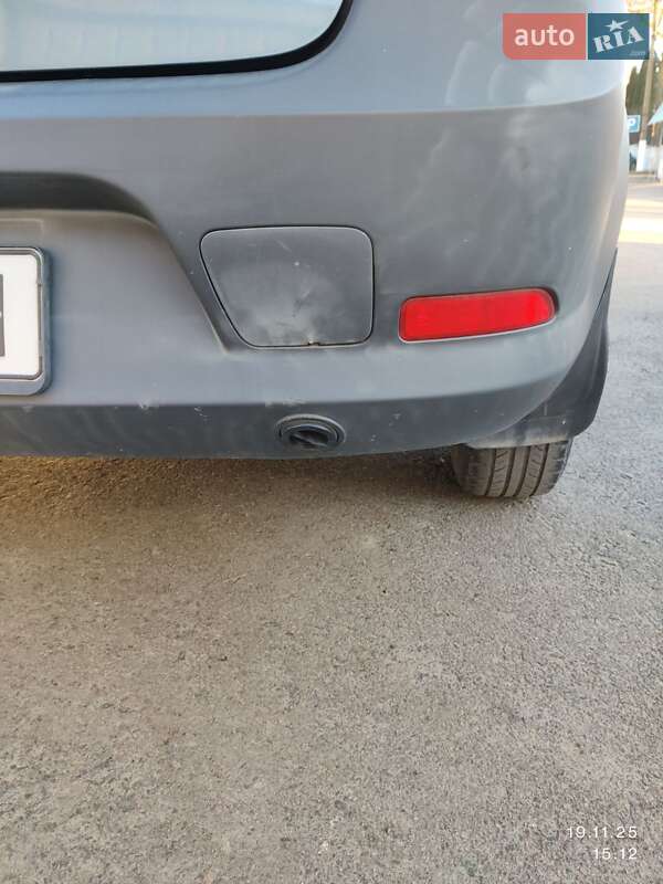 Седан Dacia Logan 2008 в Рівному