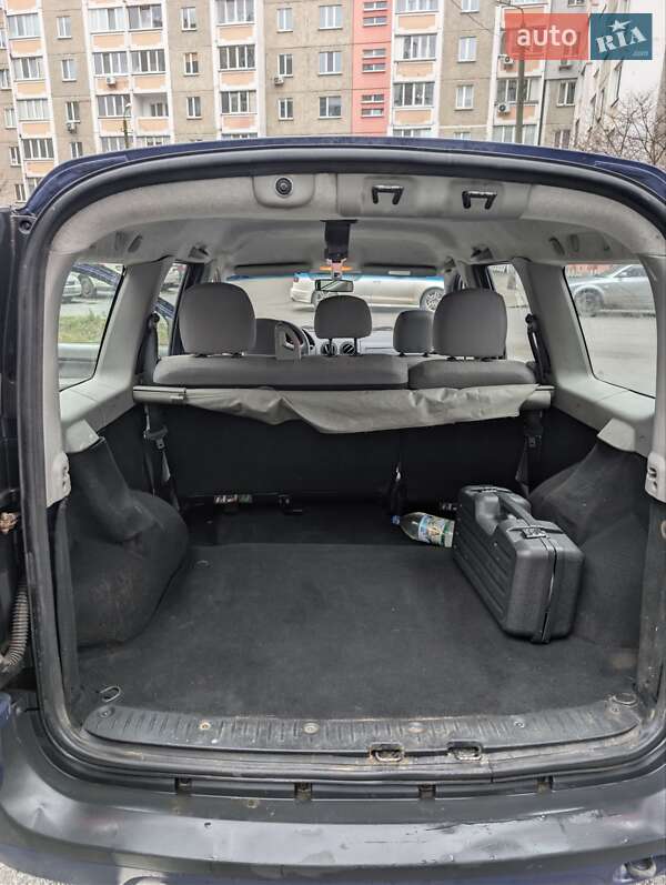 Седан Dacia Logan 2008 в Чернигове