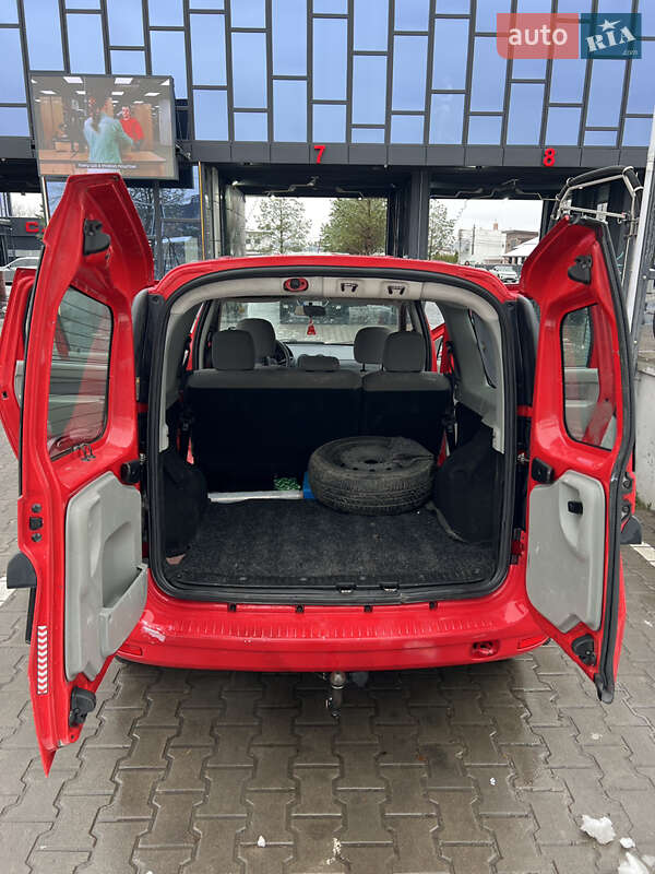 Седан Dacia Logan 2009 в Ровно